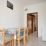 With A Parking Space - 6444 דירה *