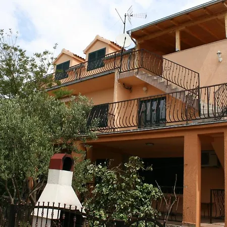 With A Parking Space - 6444 * Vodice