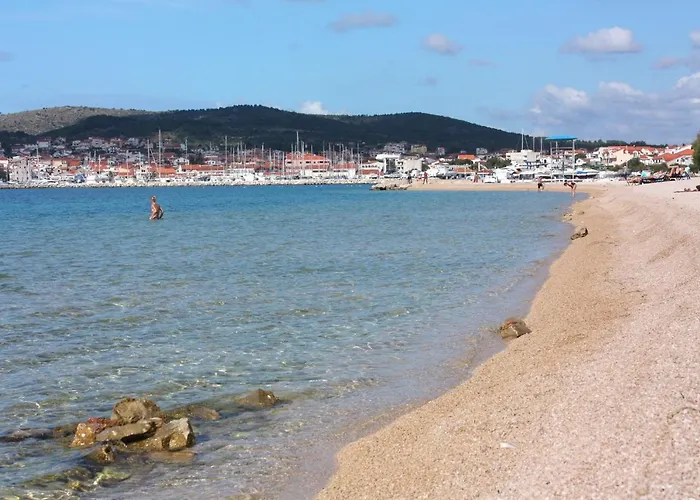 With A Parking Space - 6444 *