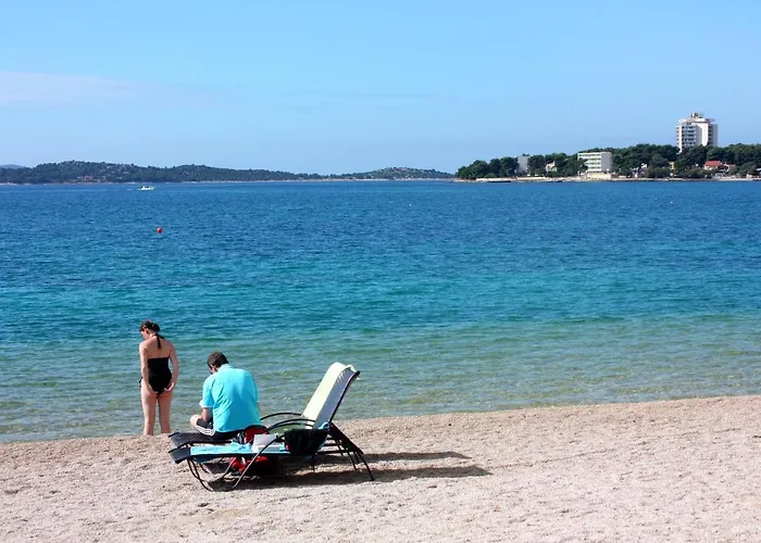 Apartman With A Parking Space - 6444 *