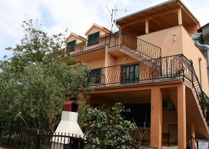 With A Parking Space - 6444 * Vodice