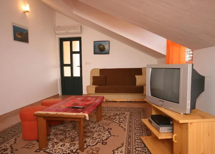 With A Parking Space - 6444 *