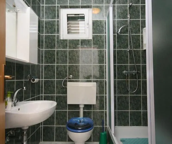 With A Parking Space - 6444 *